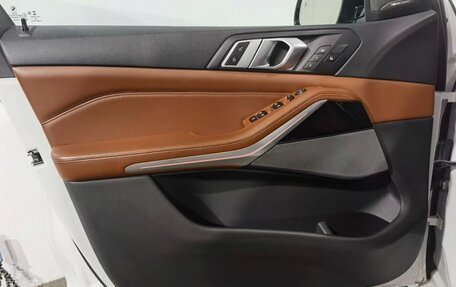 BMW X5, 2018 год, 5 600 000 рублей, 27 фотография