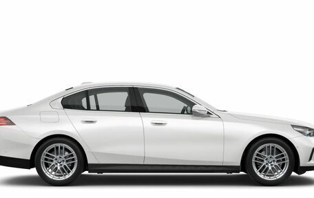 BMW 5 серия, 2025 год, 8 880 000 рублей, 7 фотография