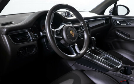 Porsche Macan I рестайлинг, 2014 год, 2 690 000 рублей, 15 фотография