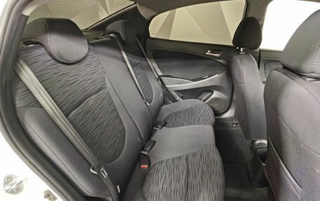 Hyundai Solaris II рестайлинг, 2015 год, 839 000 рублей, 14 фотография