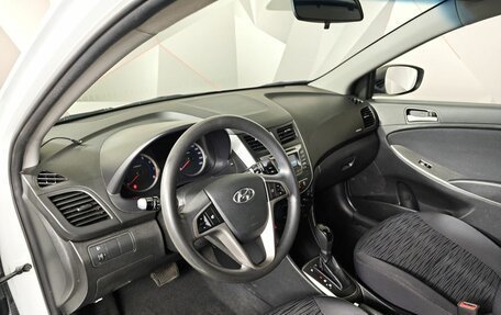 Hyundai Solaris II рестайлинг, 2015 год, 839 000 рублей, 16 фотография
