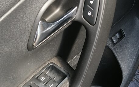 Volkswagen Polo VI (EU Market), 2017 год, 1 200 000 рублей, 12 фотография