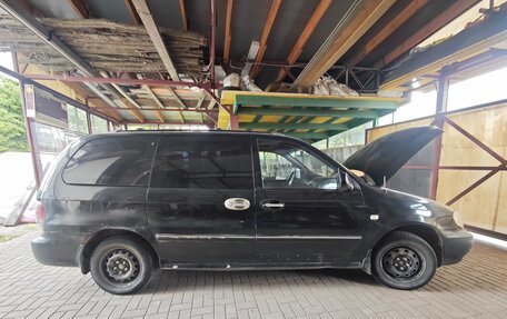 KIA Carnival III, 2002 год, 370 000 рублей, 3 фотография