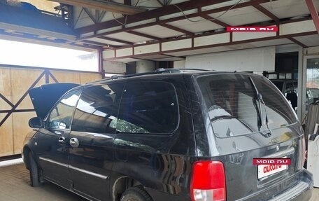 KIA Carnival III, 2002 год, 370 000 рублей, 9 фотография