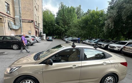 Hyundai Solaris II рестайлинг, 2011 год, 685 000 рублей, 3 фотография