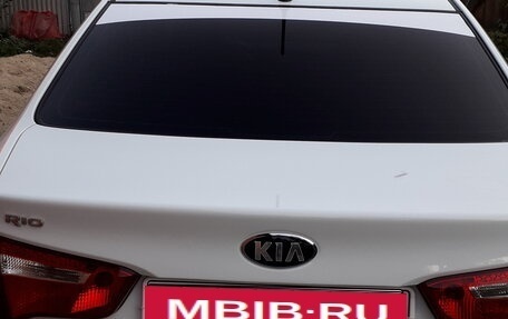 KIA Rio III рестайлинг, 2013 год, 1 050 000 рублей, 25 фотография