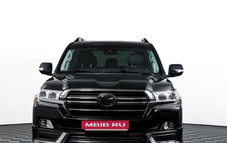 Toyota Land Cruiser 200, 2019 год, 7 800 000 рублей, 2 фотография