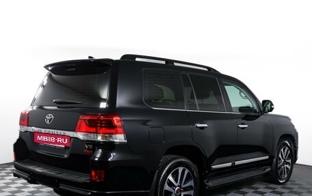 Toyota Land Cruiser 200, 2019 год, 7 800 000 рублей, 5 фотография