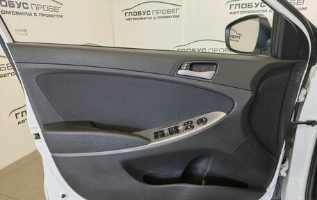 Hyundai Solaris II рестайлинг, 2014 год, 1 120 000 рублей, 12 фотография