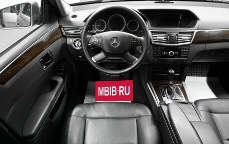 Mercedes-Benz E-Класс, 2010 год, 1 175 000 рублей, 11 фотография