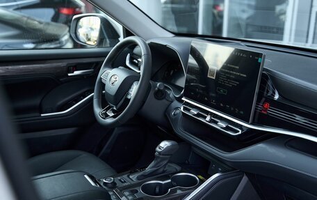 Toyota Highlander, 2026 год, 5 599 000 рублей, 7 фотография
