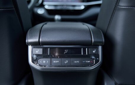Toyota Highlander, 2026 год, 5 599 000 рублей, 20 фотография