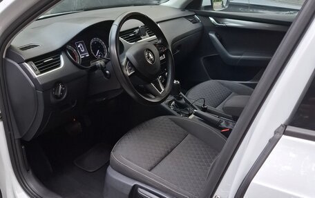 Skoda Octavia, 2018 год, 1 600 000 рублей, 10 фотография
