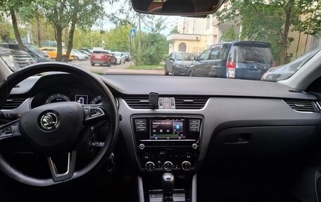 Skoda Octavia, 2018 год, 1 600 000 рублей, 14 фотография
