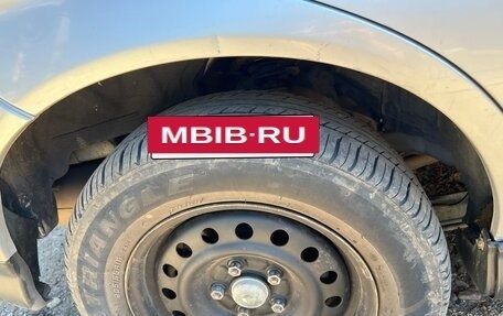Nissan Tino, 2001 год, 320 000 рублей, 17 фотография