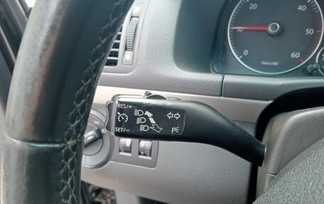 Volkswagen Touran III, 2007 год, 630 000 рублей, 7 фотография