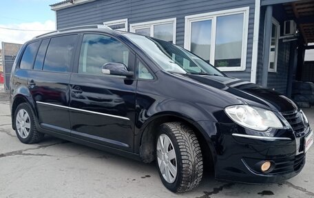 Volkswagen Touran III, 2007 год, 630 000 рублей, 15 фотография