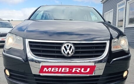 Volkswagen Touran III, 2007 год, 630 000 рублей, 13 фотография