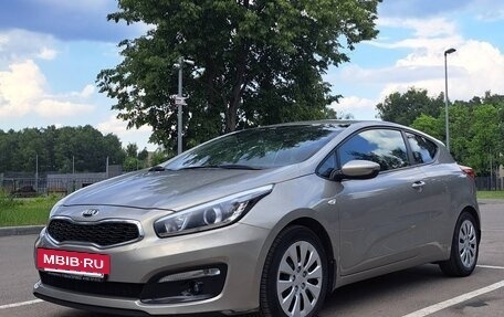 KIA cee'd III, 2017 год, 1 375 000 рублей, 2 фотография