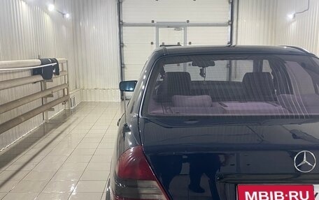 Mercedes-Benz C-Класс, 1996 год, 430 000 рублей, 10 фотография