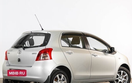 Toyota Yaris III рестайлинг, 2007 год, 649 000 рублей, 7 фотография