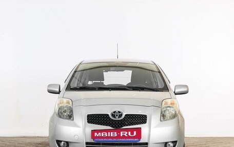 Toyota Yaris III рестайлинг, 2007 год, 649 000 рублей, 3 фотография