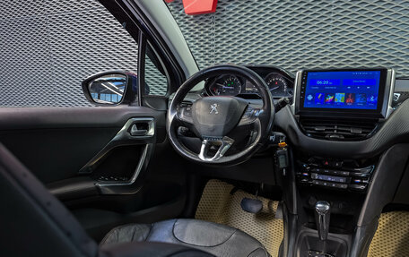 Peugeot 2008 II, 2014 год, 680 000 рублей, 13 фотография