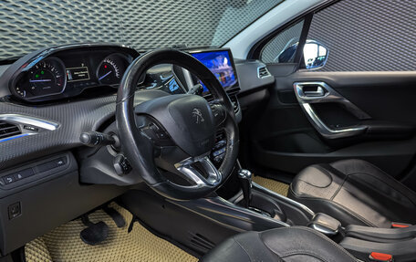 Peugeot 2008 II, 2014 год, 680 000 рублей, 10 фотография