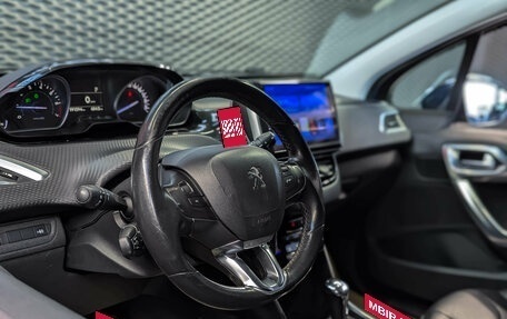 Peugeot 2008 II, 2014 год, 680 000 рублей, 8 фотография