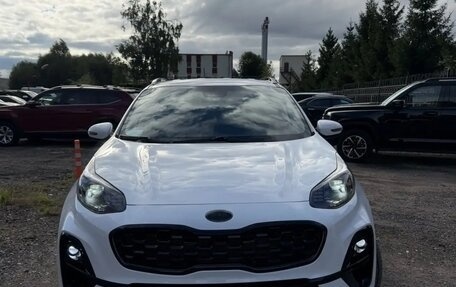 KIA Sportage IV рестайлинг, 2021 год, 2 650 000 рублей, 1 фотография