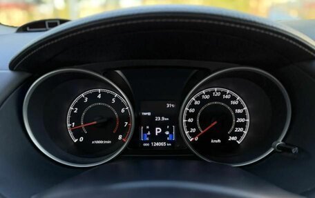 Mitsubishi Outlander III рестайлинг 3, 2011 год, 1 100 000 рублей, 14 фотография