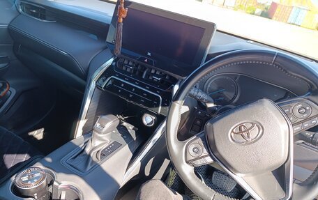 Toyota Harrier, 2020 год, 4 100 000 рублей, 11 фотография