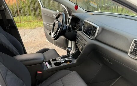 KIA Sportage IV рестайлинг, 2021 год, 2 650 000 рублей, 10 фотография