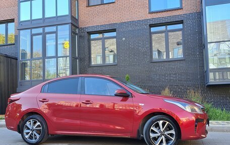 KIA Rio IV, 2017 год, 950 000 рублей, 5 фотография