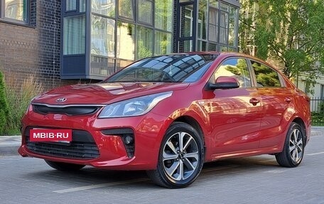 KIA Rio IV, 2017 год, 950 000 рублей, 2 фотография