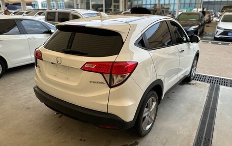 Honda Vezel, 2021 год, 1 646 000 рублей, 12 фотография
