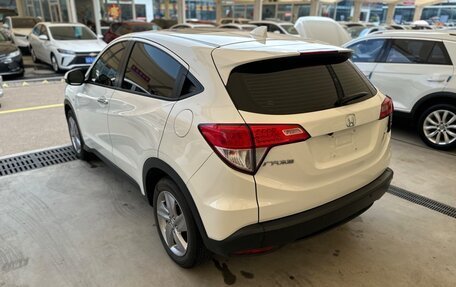 Honda Vezel, 2021 год, 1 646 000 рублей, 14 фотография