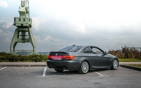 BMW 3 серия, 2007 год, 1 300 000 рублей, 9 фотография