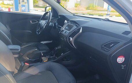 Hyundai ix35 I рестайлинг, 2010 год, 1 070 000 рублей, 6 фотография