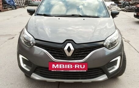 Renault Kaptur I рестайлинг, 2018 год, 1 500 000 рублей, 4 фотография