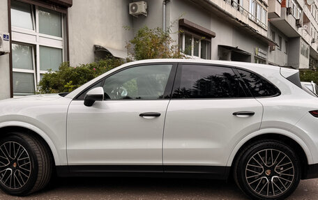 Porsche Cayenne III, 2018 год, 5 790 000 рублей, 9 фотография