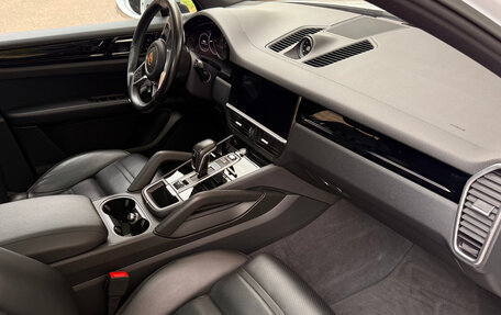 Porsche Cayenne III, 2018 год, 5 790 000 рублей, 19 фотография