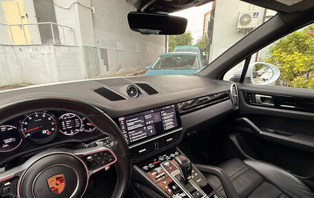 Porsche Cayenne III, 2018 год, 5 790 000 рублей, 21 фотография