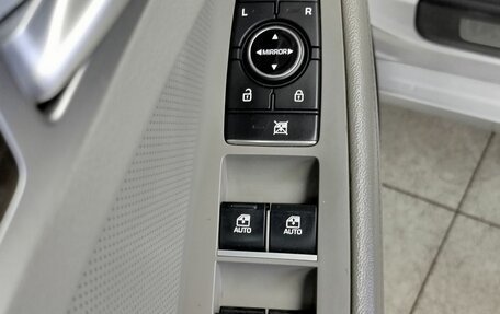Hyundai Genesis II, 2015 год, 1 850 000 рублей, 25 фотография