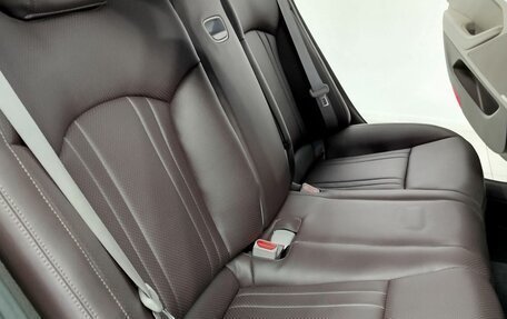 Hyundai Genesis II, 2015 год, 1 850 000 рублей, 28 фотография