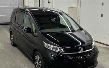 Honda Freed II, 2022 год, 1 470 000 рублей, 1 фотография