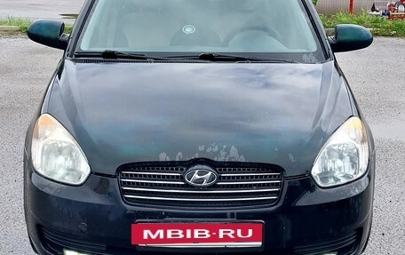 Hyundai Verna II, 2006 год, 299 999 рублей, 2 фотография