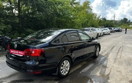 Volkswagen Jetta VI, 2013 год, 820 000 рублей, 4 фотография