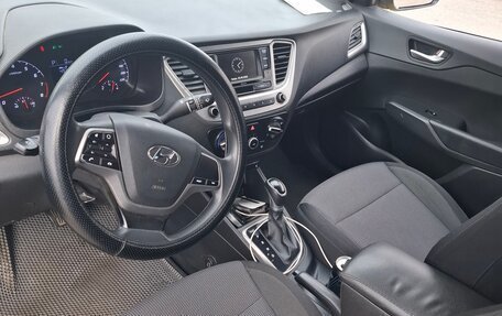 Hyundai Solaris II рестайлинг, 2021 год, 90 020 000 рублей, 4 фотография