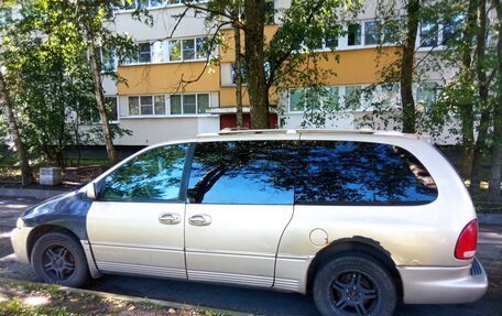 Chrysler Town & Country III, 1999 год, 300 000 рублей, 3 фотография